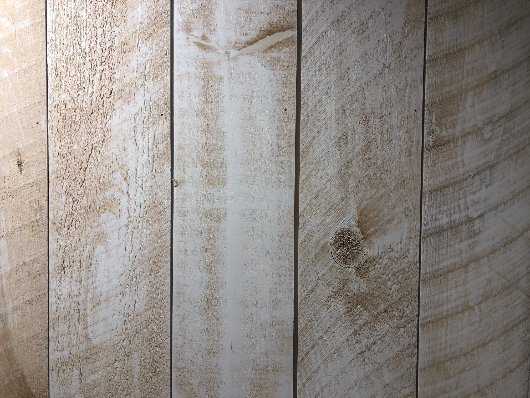 shiplap vs nickel gap, shiplap whitewashed rough finish from Northern Log Supply