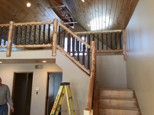 7 Rustic Railing Ideas