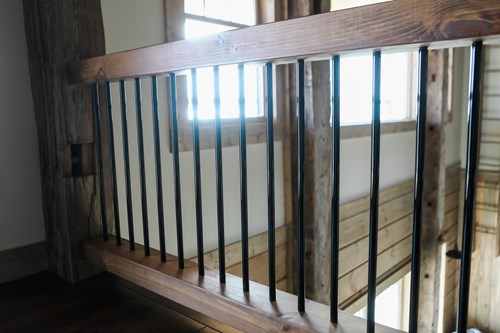 7 Rustic Railing Ideas