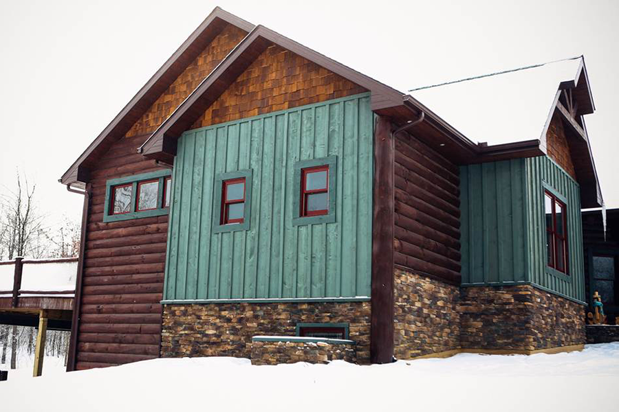 Contractors and homeowners alike trust Northern Log to provide durable log home supplies for use throughout the entire space, from exterior siding to interior paneling.