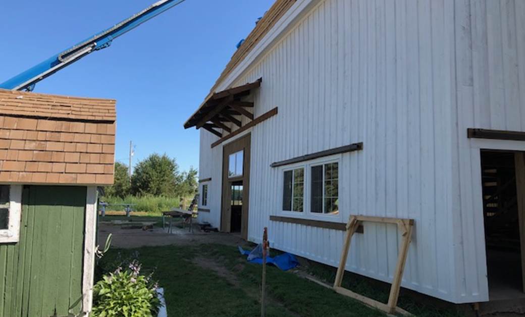 jeff-rouse_board-and-batton_country-white-2