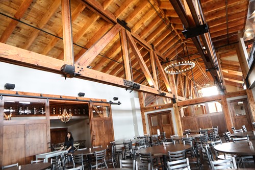 tony-sullinger_the-shanty_douglas-fir-trusses_timbers-3
