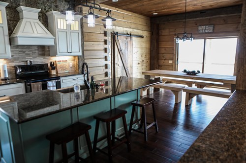 lake-house_kitchen